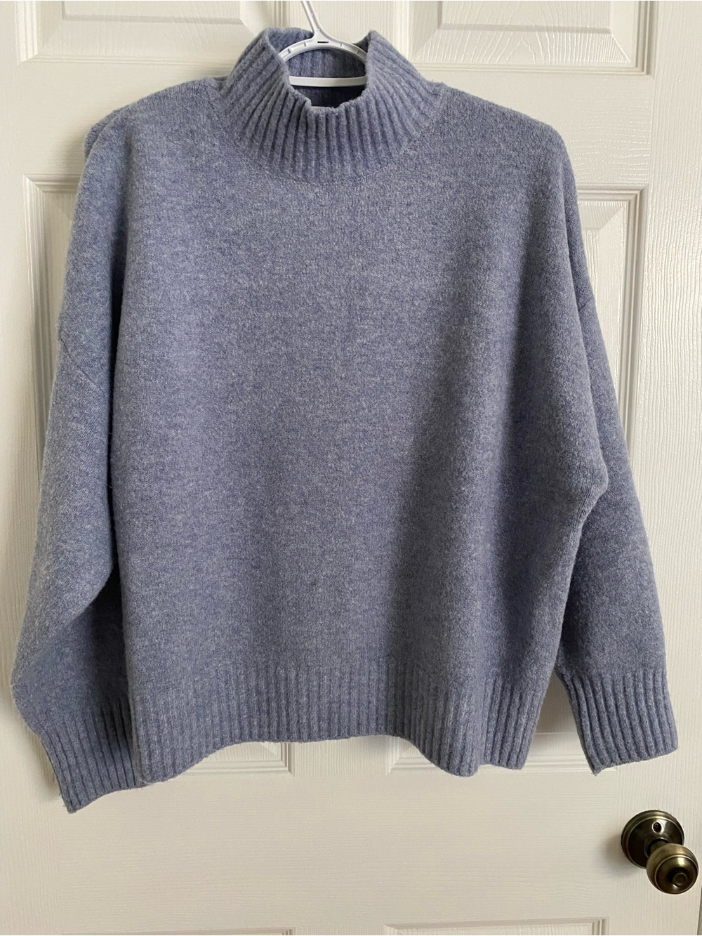 For The Republic Soft Heather Blue Mock Neck Sweater – Size M